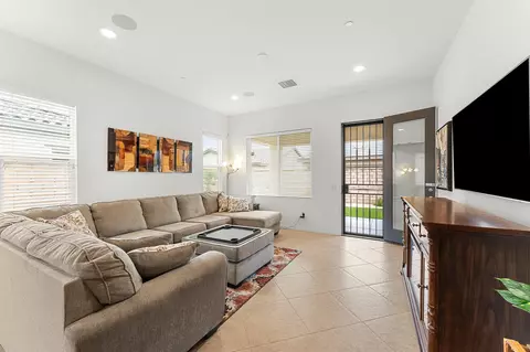 Living - 42897 Cusino Ct, Indio, CA 92203 photo 2 of 3
