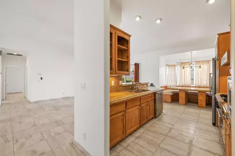 Entry Way - 62734 Starlight St, Joshua Tree, CA 92252 photo 2 of 2