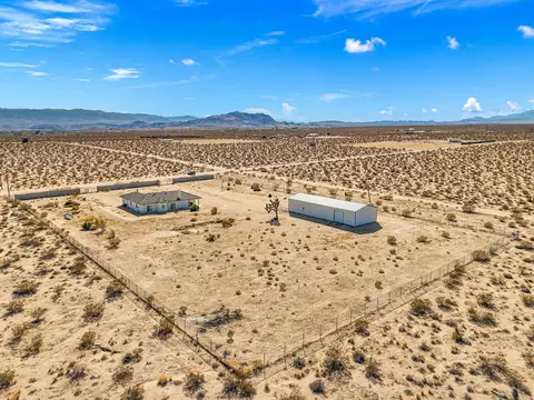 62734 Starlight St, Joshua Tree, CA 92252