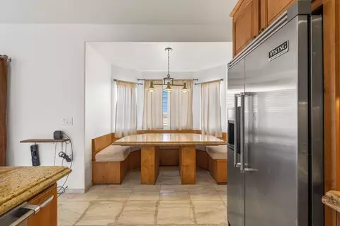 Kitchen - 62734 Starlight St, Joshua Tree, CA 92252 photo 3 of 6