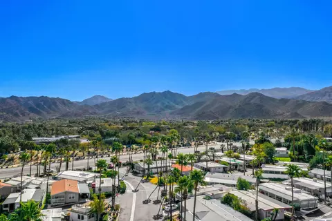50 Country Club Dr, Palm Desert, CA 92260