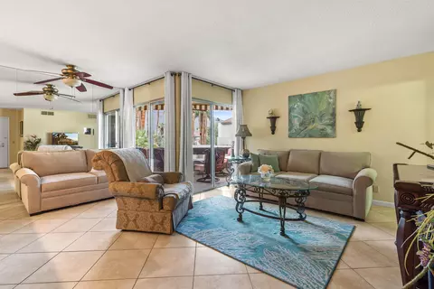 1490 S Camino Real 204, Palm Springs, CA 92264