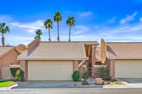 42110 Sand Dune Dr, Palm Desert, CA 92211