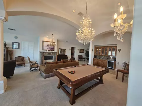 Living - 26461 Edgewater Ln, Helendale, CA 92342 photo 3 of 3