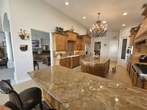 Kitchen - 26461 Edgewater Ln, Helendale, CA 92342 photo 1 of 3
