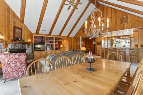 Dining - 783 Crown Dr, Lake Arrowhead, CA 92352 photo 1 of 1