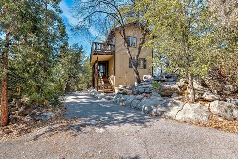 52365 Pine Ridge Rd, Idyllwild, CA 92549