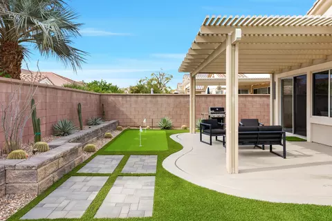 78775 Stansbury Ct, Palm Desert, CA 92211