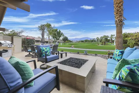 149 Blue River Dr, Palm Desert, CA 92211