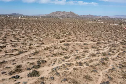 0 Mallow Rd, Landers, CA 92285 photo 4