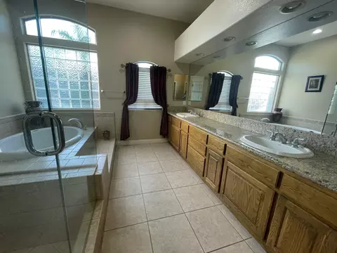 Bath - 78690 Darrell Dr, Bermuda Dunes, CA 92203 photo 1 of 7