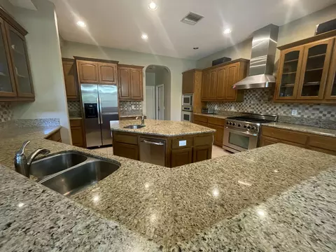Kitchen - 78690 Darrell Dr, Bermuda Dunes, CA 92203 photo 3 of 3