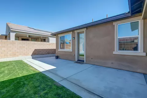 Exterior - 40161 Padova Dr, Indio, CA 92203 photo 5 of 9