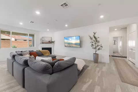 Living - 40161 Padova Dr, Indio, CA 92203 photo 1 of 2