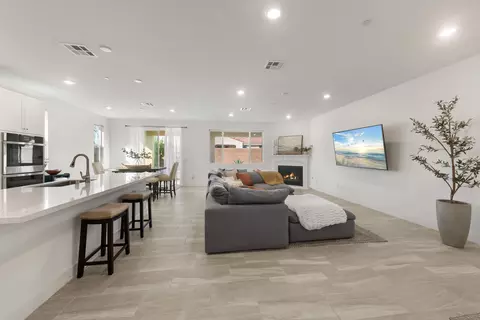 Entry Way - 40161 Padova Dr, Indio, CA 92203 photo 1 of 5