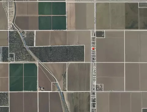 1370 Flood Rd, Winterhaven, CA 92283 photo 2