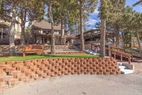 42948 Moonridge Rd, Big Bear Lake, CA 92315