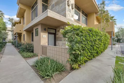 910 E Palm Canyon Dr, Palm Springs, CA 92264