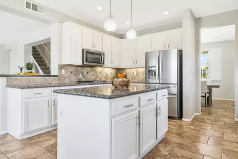 Kitchen - 37788 Thurne St, Indio, CA 92203 photo 2 of 5