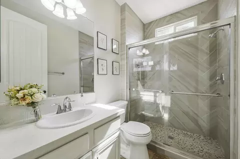 Bath - 37788 Thurne St, Indio, CA 92203 photo 1 of 6