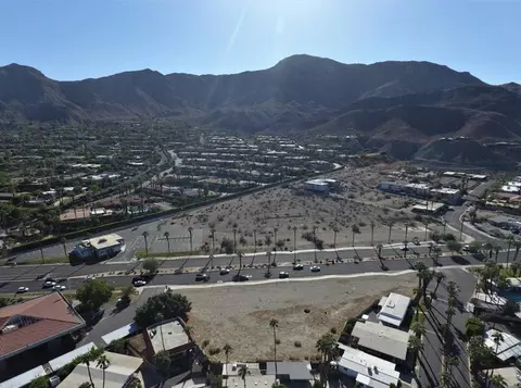 1 1 Ca-111, Rancho Mirage, CA 92270