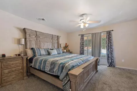 Bedroom - 7562 Inca Trl, Yucca Valley, CA 92284 photo 1 of 4