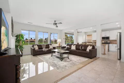 Living - 49438 Douglas St, Indio, CA 92201 photo 2 of 3