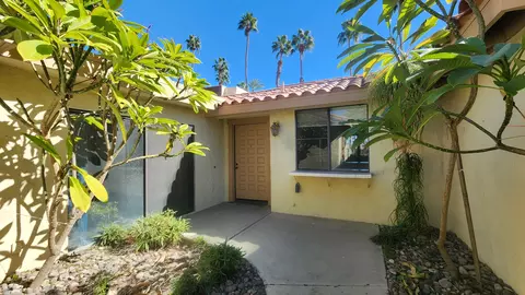 318 Paseo Primavera, Palm Desert, CA 92260