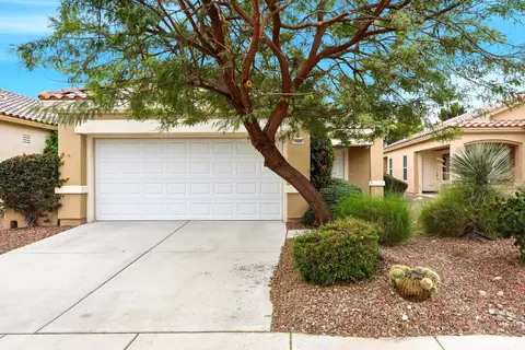 78685 Rockwell Cir, Palm Desert, CA 92211
