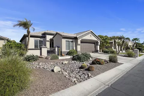 Exterior - 43682 Old Troon Ct, Indio, CA 92201 photo 3 of 15