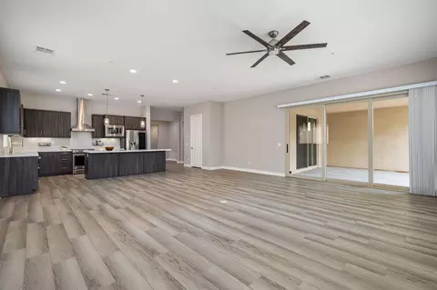 Living - 80046 Canyon Club Ct, Indio, CA 92201 photo 10 of 12