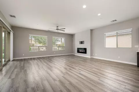 Living - 80046 Canyon Club Ct, Indio, CA 92201 photo 6 of 12