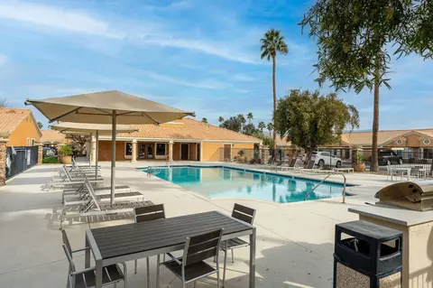 40880 Whirling Wind Dr, Palm Desert, CA 92211