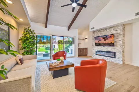 352 Forest Hills Dr, Rancho Mirage, CA 92270