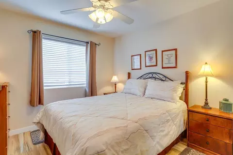 Bedroom - 45100 Coldbrook Ln, La Quinta, CA 92253 photo 5 of 8