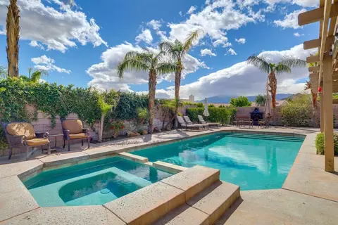 Exterior - 45100 Coldbrook Ln, La Quinta, CA 92253 photo 2 of 7