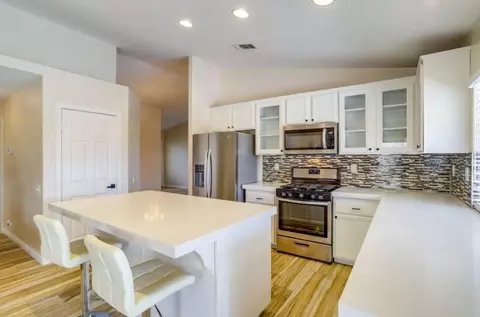 Kitchen - 45100 Coldbrook Ln, La Quinta, CA 92253 photo 2 of 2