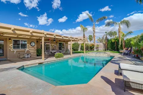 Exterior - 45100 Coldbrook Ln, La Quinta, CA 92253 photo 6 of 7