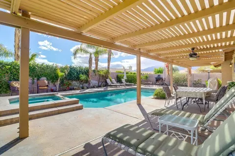 Exterior - 45100 Coldbrook Ln, La Quinta, CA 92253 photo 5 of 7