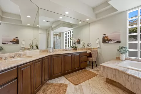 Bath - 79955 Double Eagle Way, La Quinta, CA 92253 photo 2 of 6