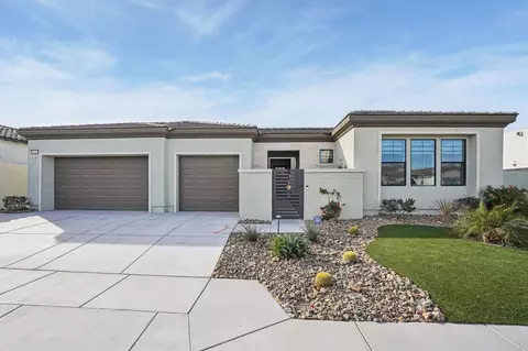 49853 Crescent, Palm Desert, CA 92211