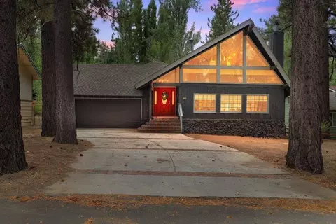 43151 Sheephorn Rd, Big Bear Lake, CA 92315