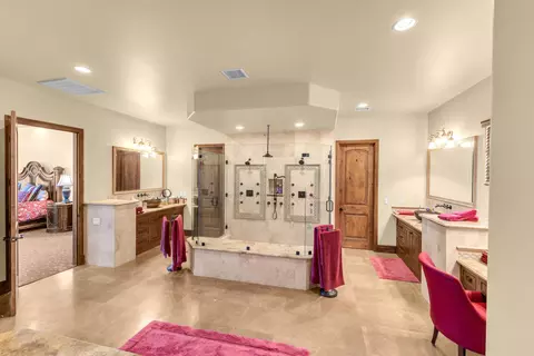 Bath - 39375 San Ignacio Rd, Hemet, CA 92544 photo 2 of 8