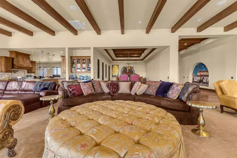 Living - 39375 San Ignacio Rd, Hemet, CA 92544 photo 9 of 18
