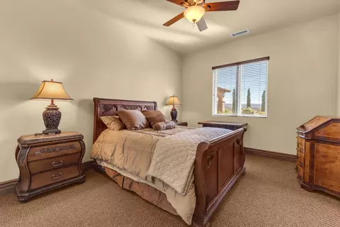 Bedroom - 39375 San Ignacio Rd, Hemet, CA 92544 photo 10 of 11