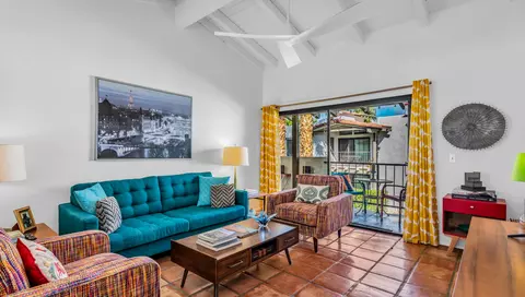 1050 E Ramon, Palm Springs, CA 92264