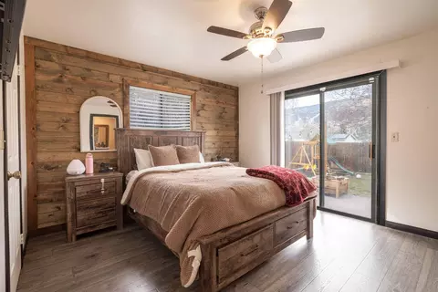 Bedroom - 813 Elysian Blvd, Big Bear City, CA 92314 photo 1 of 6