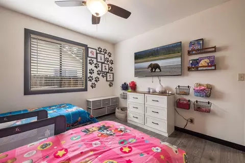 Bedroom - 813 Elysian Blvd, Big Bear City, CA 92314 photo 6 of 6