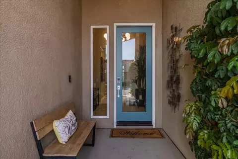 Entry Way - 1514 Overpark Ln, Beaumont, CA 92223 photo 2 of 3