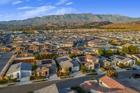 View/Area - 1514 Overpark Ln, Beaumont, CA 92223 photo 6 of 29